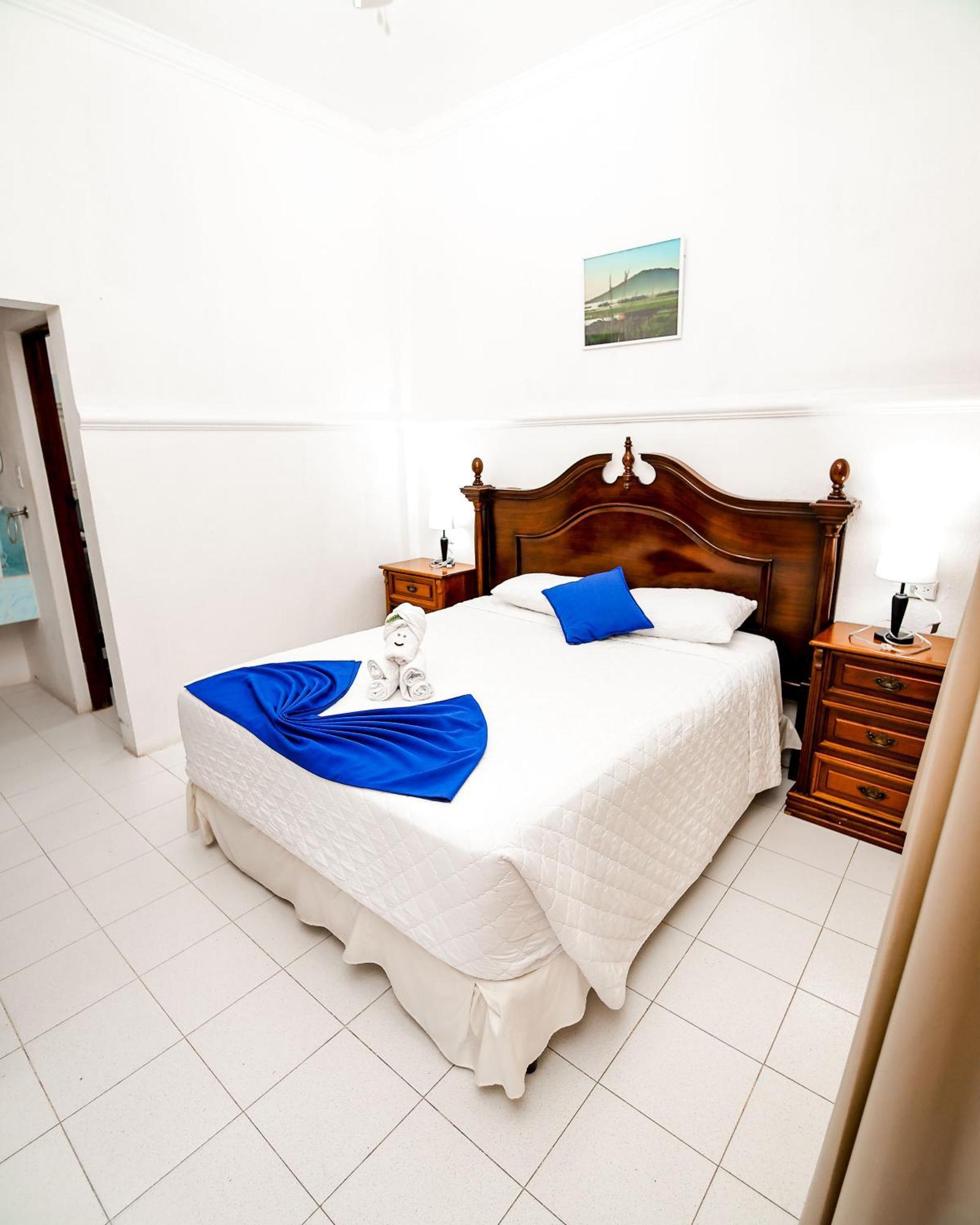 Hotel Villa Del Lago Flores Exteriér fotografie